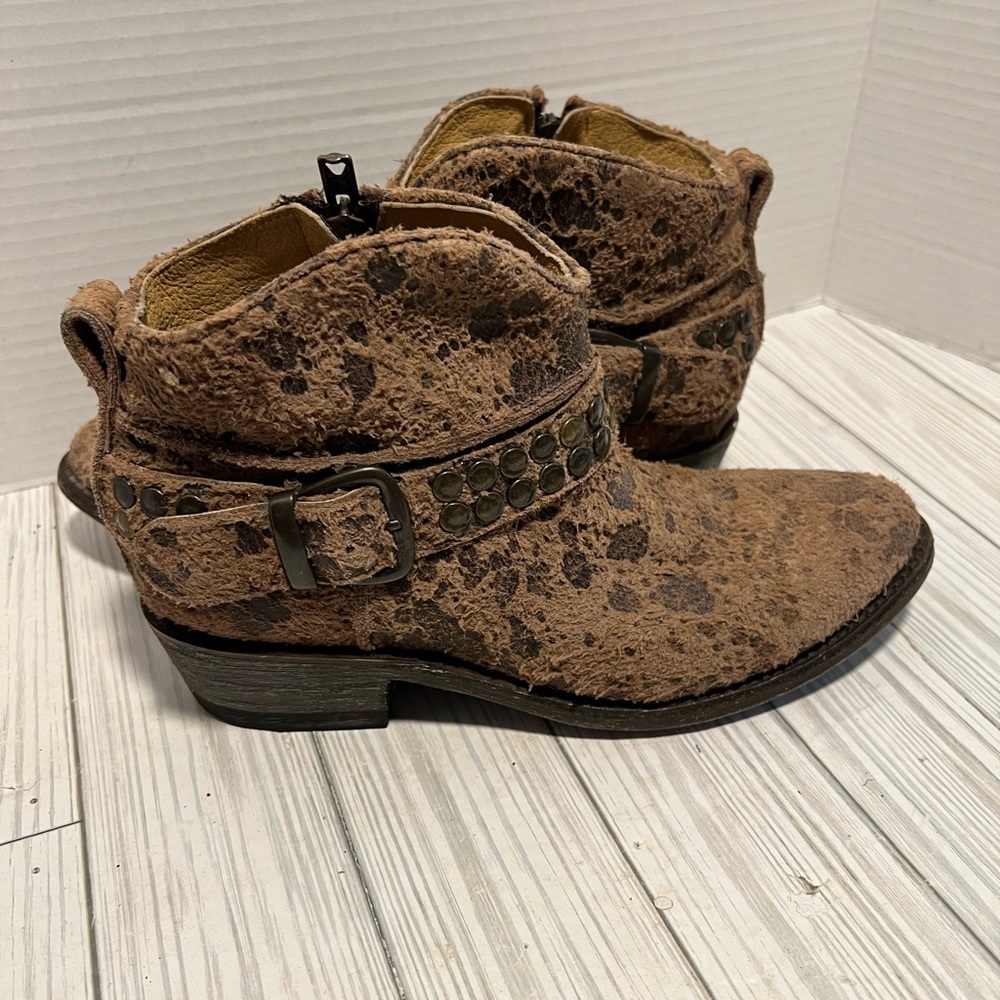 Five worlds Serena cowboy western boots ankle boot size 7B Mexico